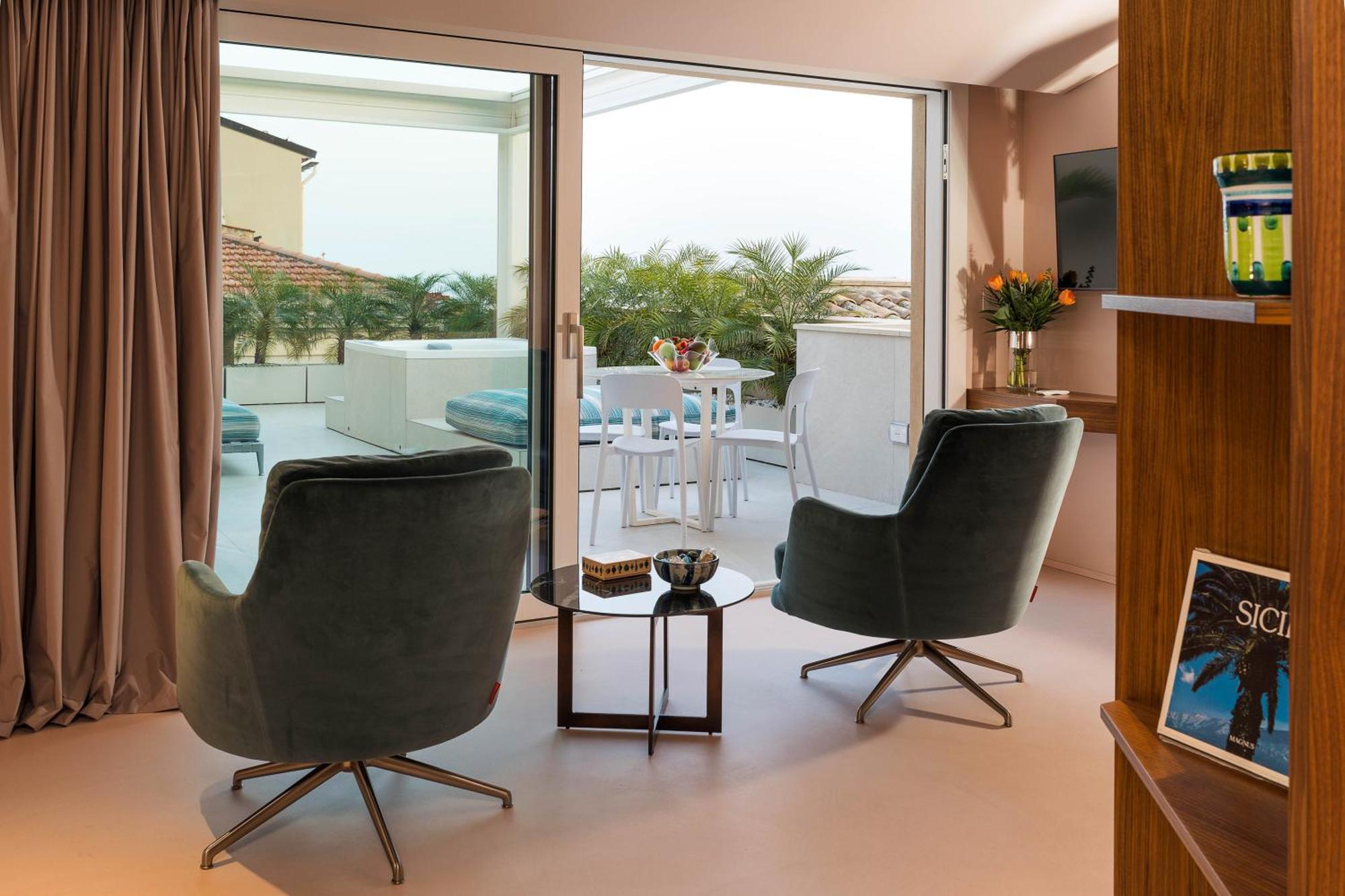 Taormina Infinity Suites Exterior foto